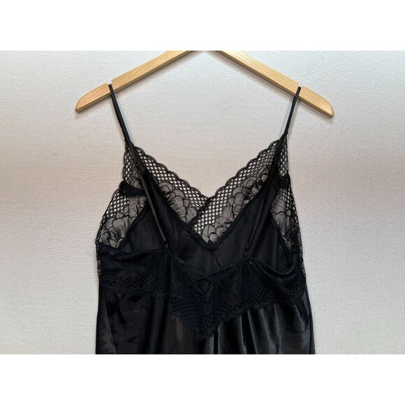 Ambrielle Women's Lace V Neck Sleepwear Mini Dress Lightweight Size M Black - Picture 8 of 11